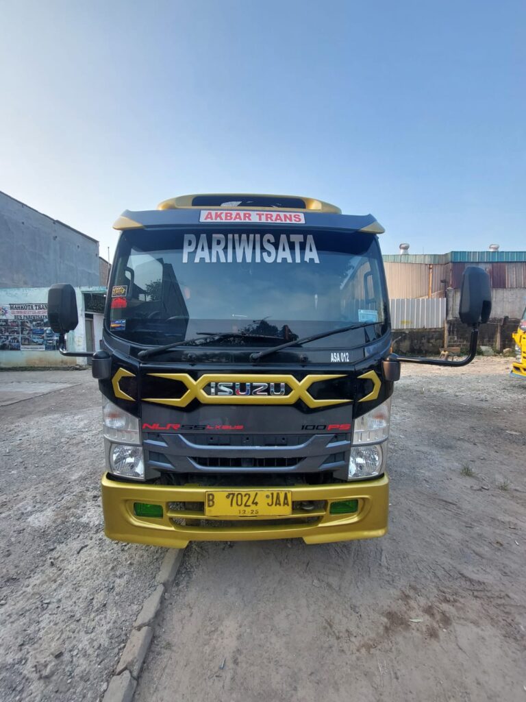 sewa mobil elf jakarta